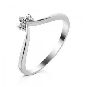 Серебряное кольцо с фианитом B017CZ-10